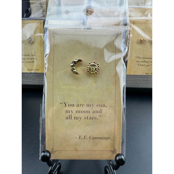 Bookish Quote Earrings - Gold Sun & Moon E.E. Cummings - Picture 1 of 3